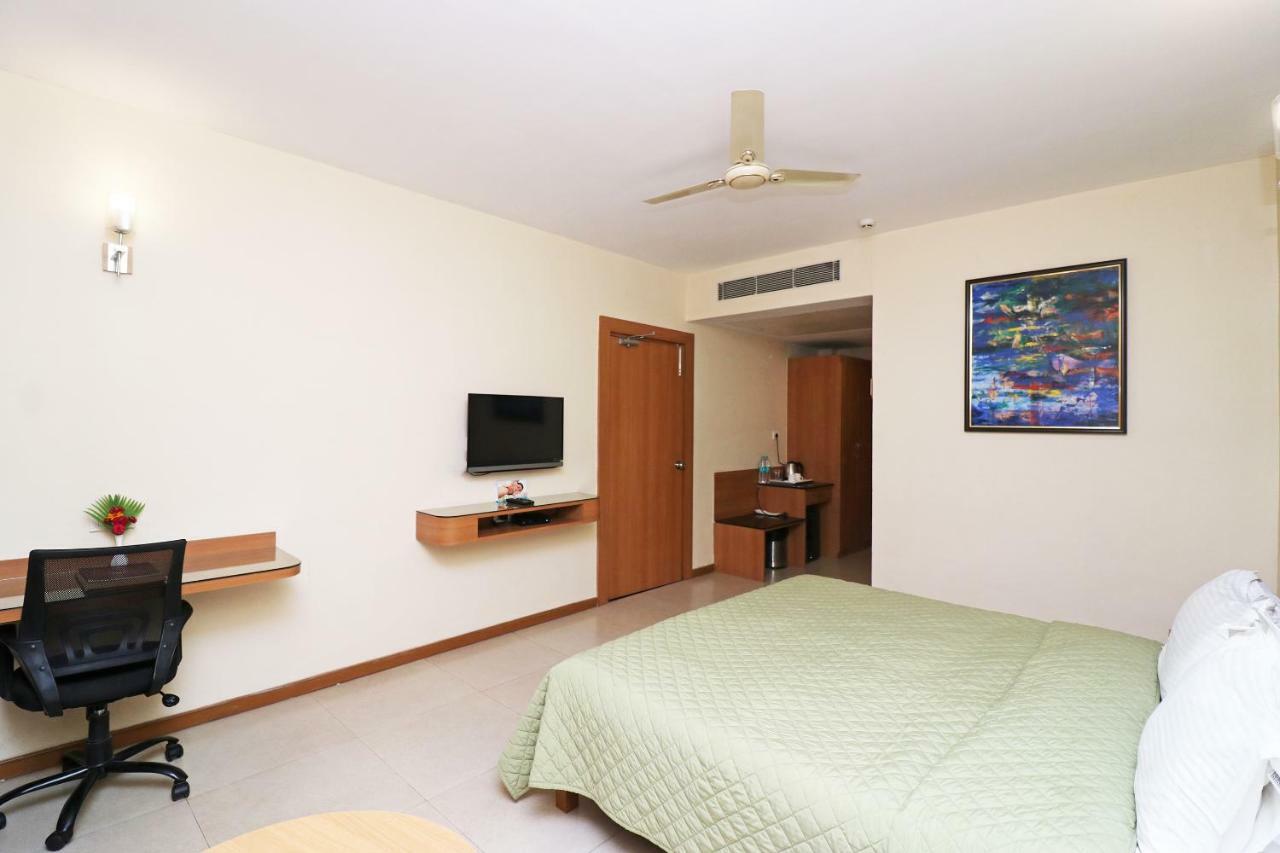 Palette - Nocci Residency Hotel Balasore Buitenkant foto