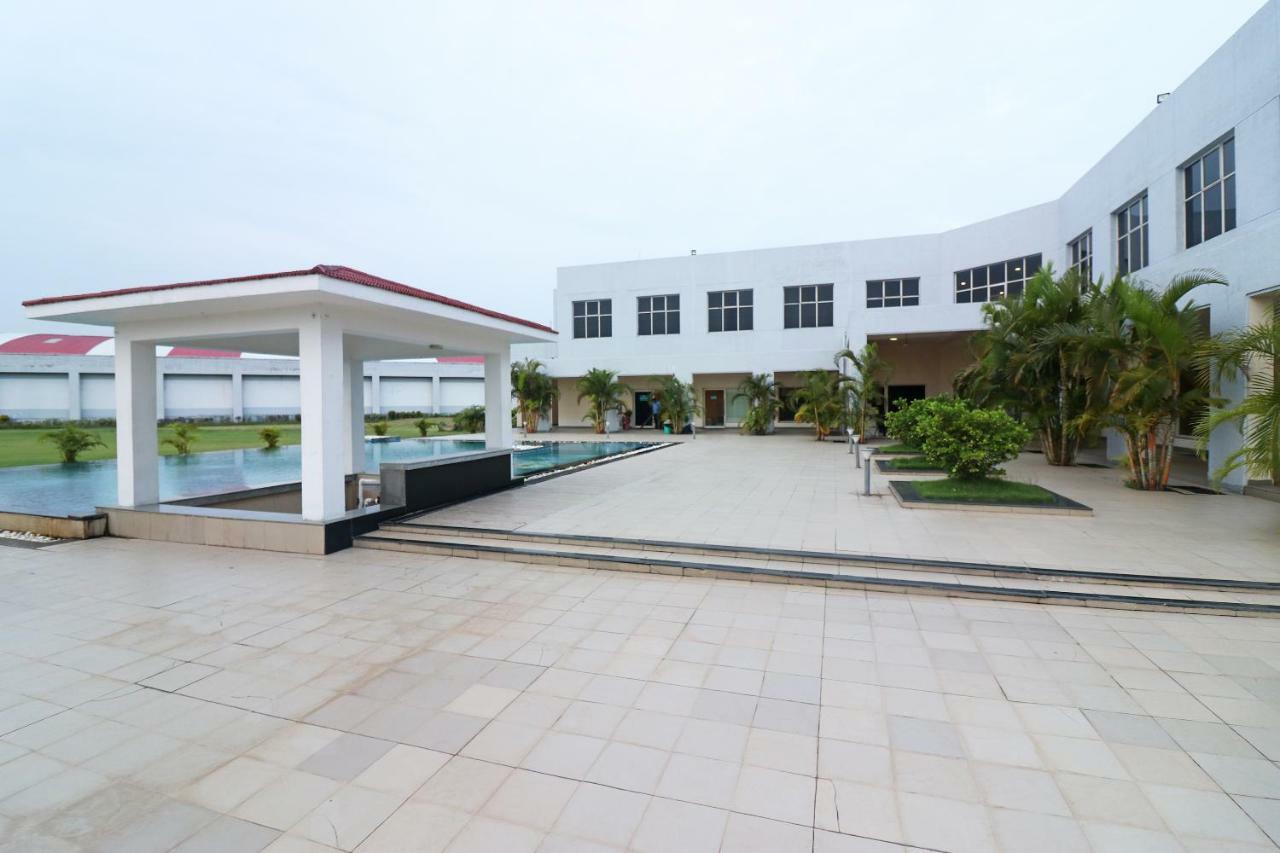 Palette - Nocci Residency Hotel Balasore Buitenkant foto